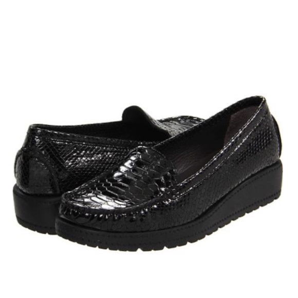 Stuart Weitzman Nice Black Crystal Snake Print Wedges Loafers Shoes
